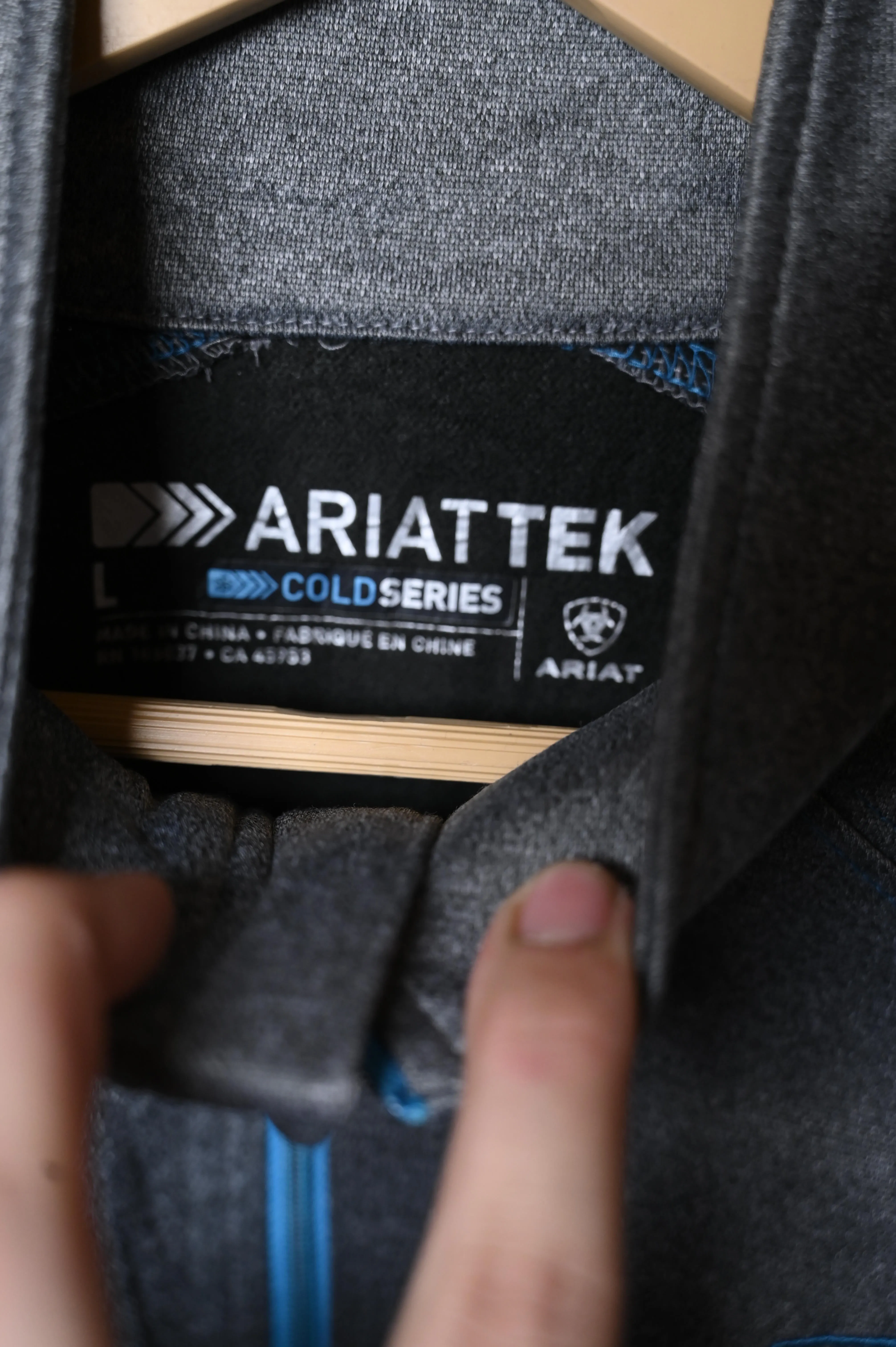 Ariattek Grey Zipper Jacket (Medium)