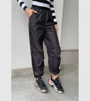 ELASTIC WAIST PARACHUTE FABRIC JOGGING PANTS