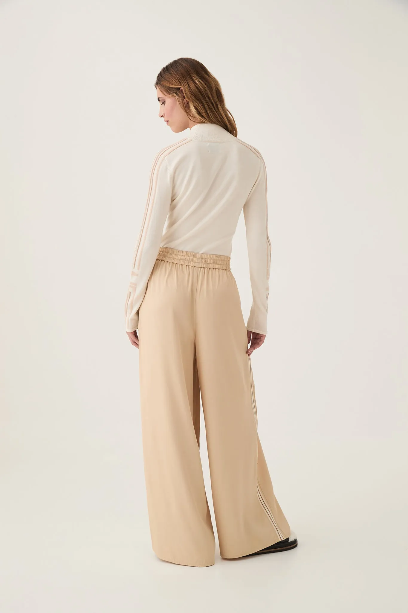 Enfilade Logo Pant