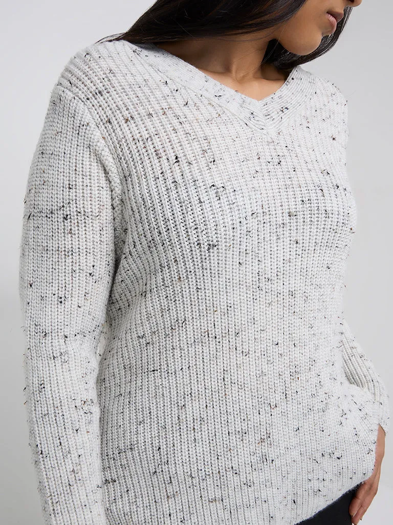 Gia White Knitted Sweater