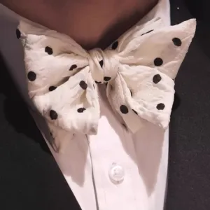 Men's Elegant Ivory Cute Polka Dots Bow Tie