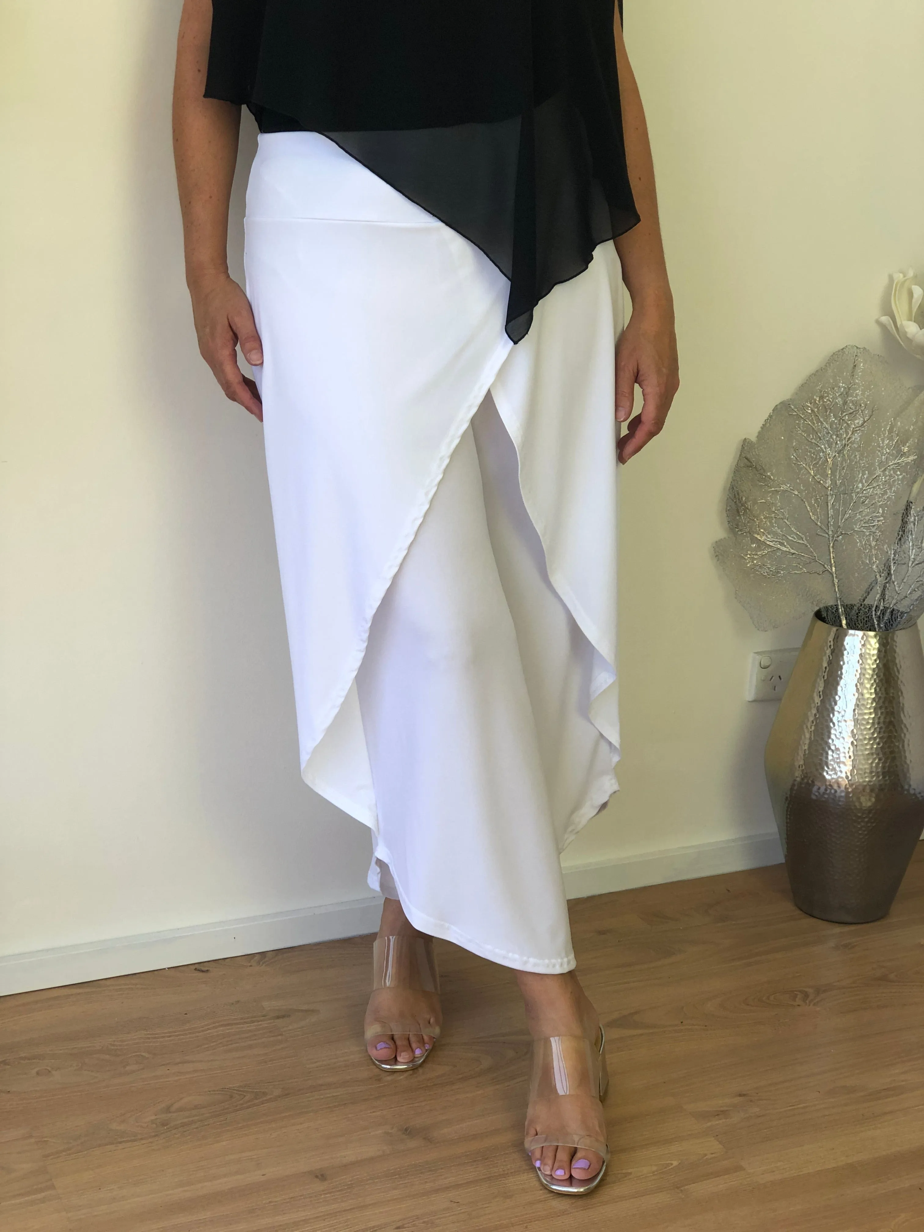 Pyrmont White Layered Pants