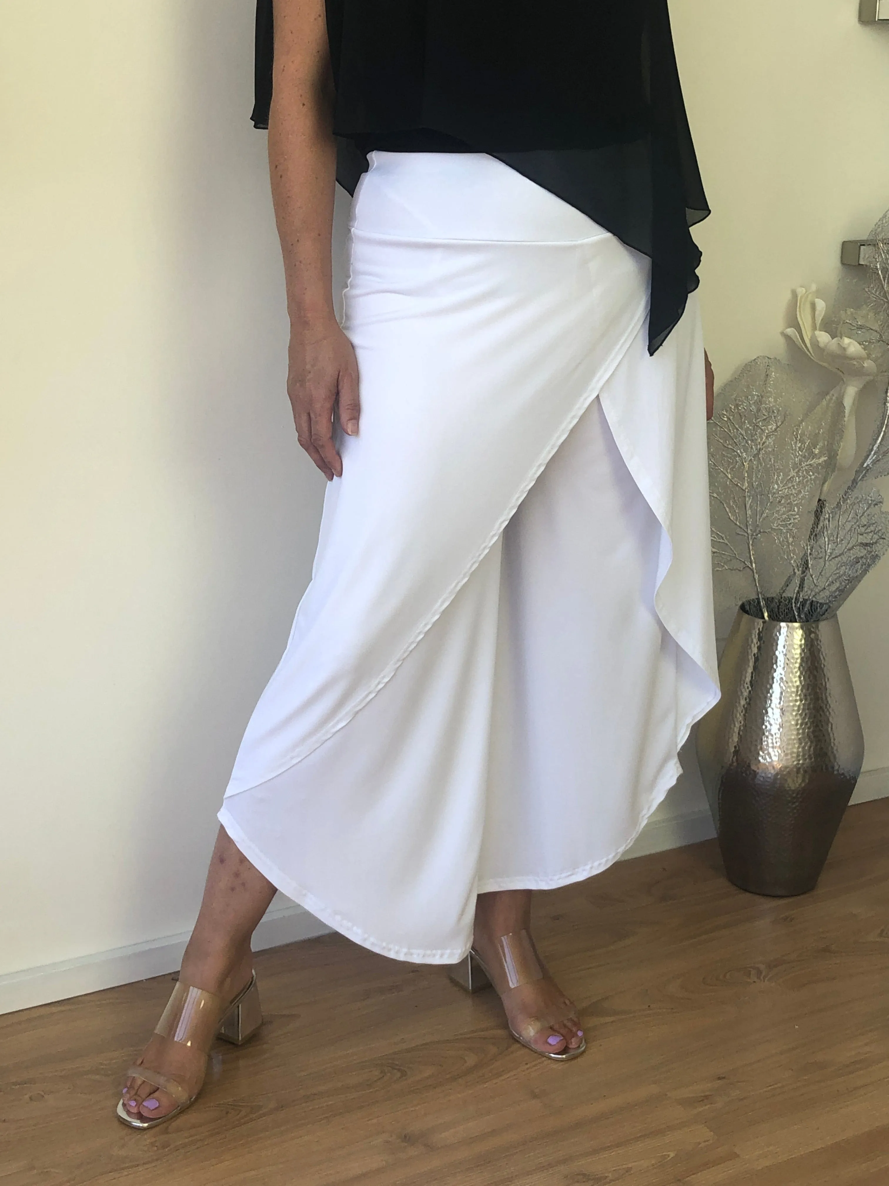 Pyrmont White Layered Pants