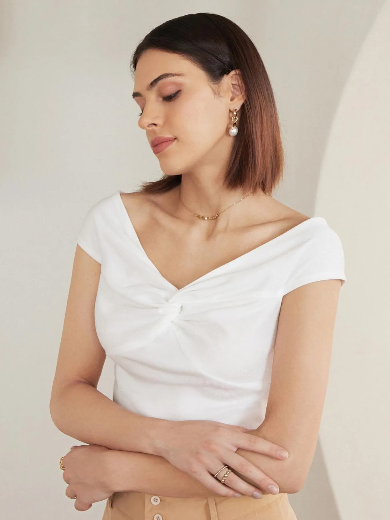 Ruched Twist V Neck Crop Top