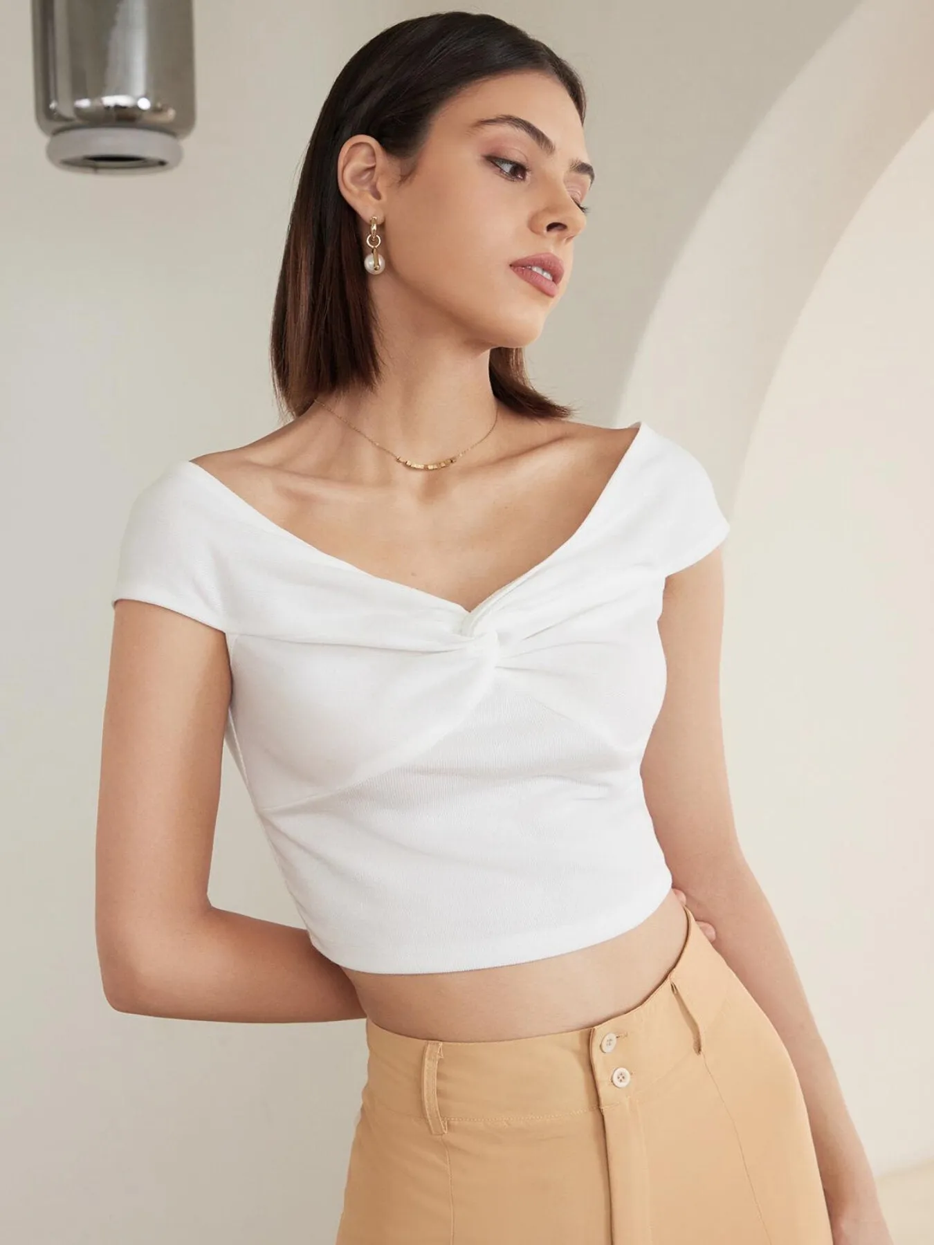 Ruched Twist V Neck Crop Top