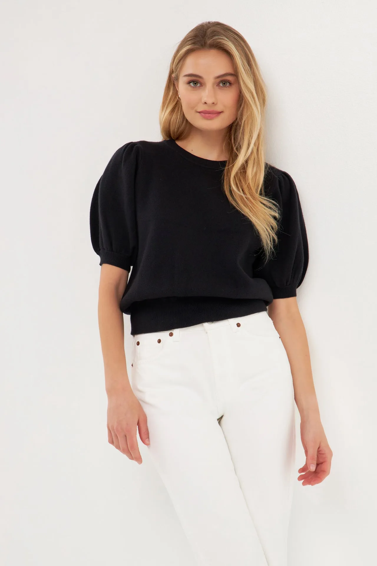 Short Puff Sleeve Knit Top